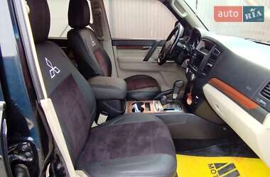 Внедорожник / Кроссовер Mitsubishi Pajero Wagon 2008 в 