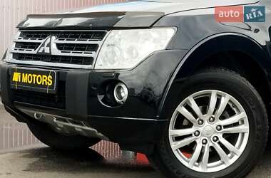 Внедорожник / Кроссовер Mitsubishi Pajero Wagon 2008 в 