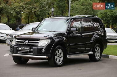 Внедорожник / Кроссовер Mitsubishi Pajero Wagon 2008 в Харькове
