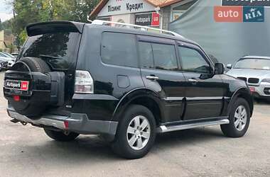 Внедорожник / Кроссовер Mitsubishi Pajero Wagon 2008 в 