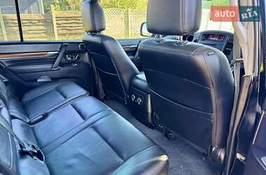Внедорожник / Кроссовер Mitsubishi Pajero Wagon 2008 в 