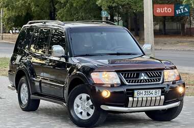 Внедорожник / Кроссовер Mitsubishi Pajero Wagon 2005 в 