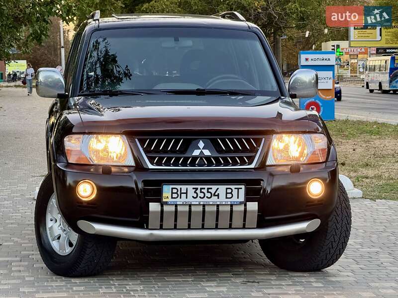 Внедорожник / Кроссовер Mitsubishi Pajero Wagon 2005 в Одессе