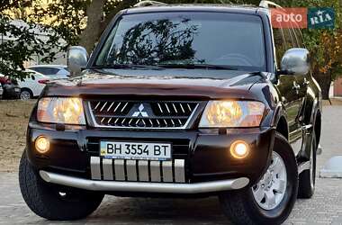 Внедорожник / Кроссовер Mitsubishi Pajero Wagon 2005 в 