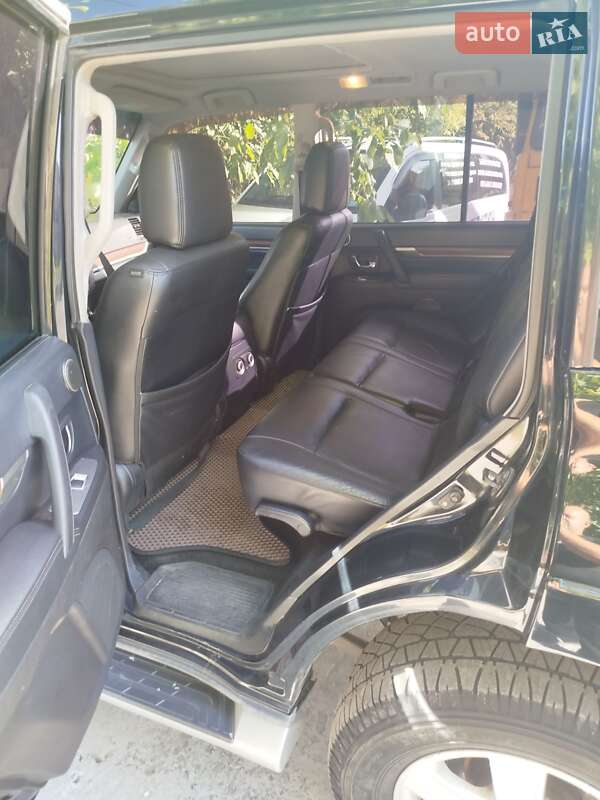 Позашляховик / Кросовер Mitsubishi Pajero Wagon 2008 в Переяславі фото 2 Позашляховик / Кросовер Mitsubishi Pajero Wagon 2008 в Переяславі