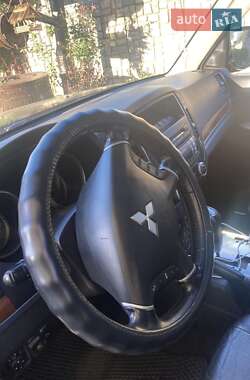 Внедорожник / Кроссовер Mitsubishi Pajero Wagon 2008 в 