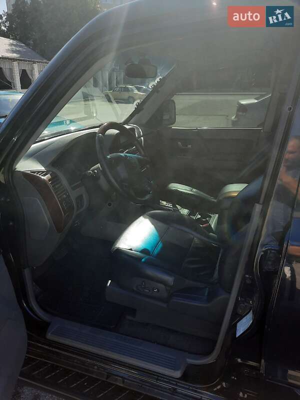 Позашляховик / Кросовер Mitsubishi Pajero Wagon 2006 в Харкові