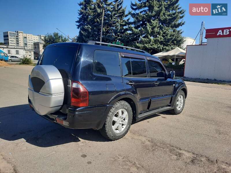 Позашляховик / Кросовер Mitsubishi Pajero Wagon 2006 в Харкові