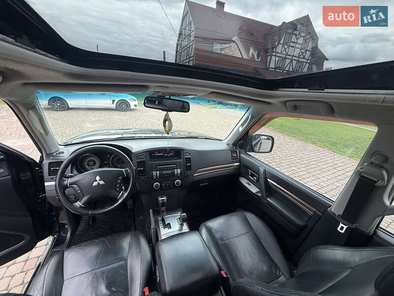 Внедорожник / Кроссовер Mitsubishi Pajero Wagon 2008 в Калуше