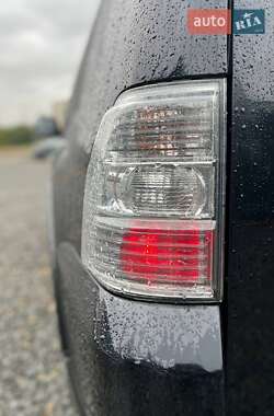 Внедорожник / Кроссовер Mitsubishi Pajero Wagon 2007 в 