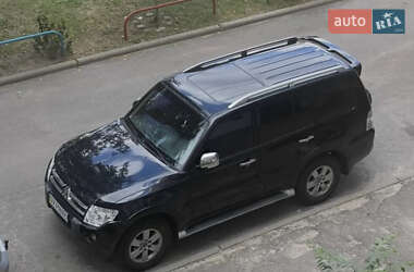 Внедорожник / Кроссовер Mitsubishi Pajero Wagon 2008 в Харькове