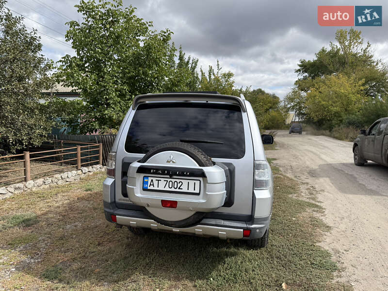 Внедорожник / Кроссовер Mitsubishi Pajero Wagon 2008 в Чугуеве