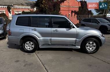 Внедорожник / Кроссовер Mitsubishi Pajero Wagon 2003 в 