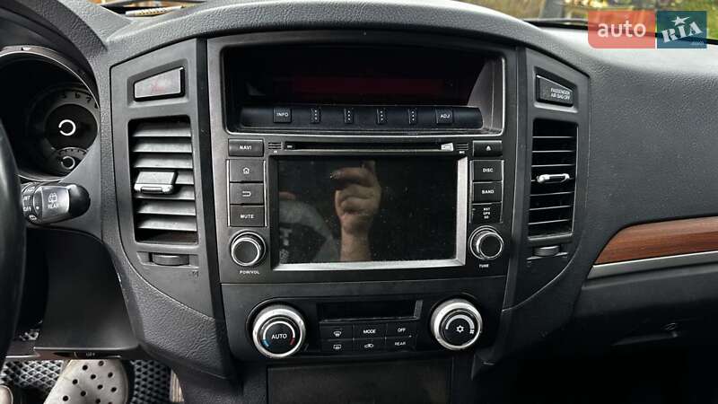 Позашляховик / Кросовер Mitsubishi Pajero Wagon 2011 в Тернополі фото 19 Позашляховик / Кросовер Mitsubishi Pajero Wagon 2011 в Тернополі