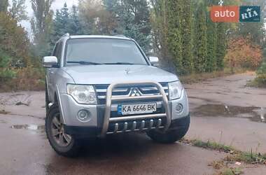 Внедорожник / Кроссовер Mitsubishi Pajero Wagon 2008 в Киеве