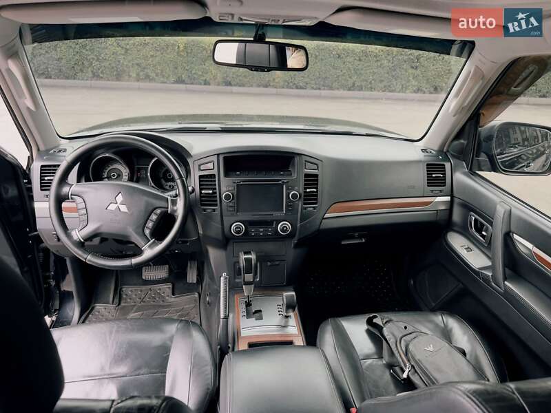 Внедорожник / Кроссовер Mitsubishi Pajero Wagon 2008 в Каменском