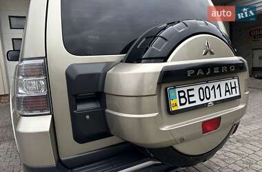 Внедорожник / Кроссовер Mitsubishi Pajero Wagon 2007 в 