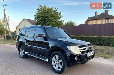 Внедорожник / Кроссовер Mitsubishi Pajero Wagon 2008 в 