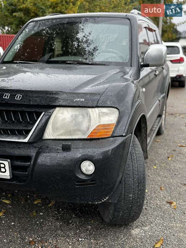 Внедорожник / Кроссовер Mitsubishi Pajero Wagon 2006 в Крюковщине