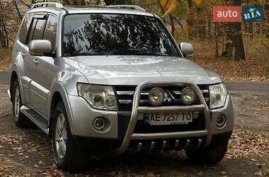 Позашляховик / Кросовер Mitsubishi Pajero Wagon 2007 в Павлограді