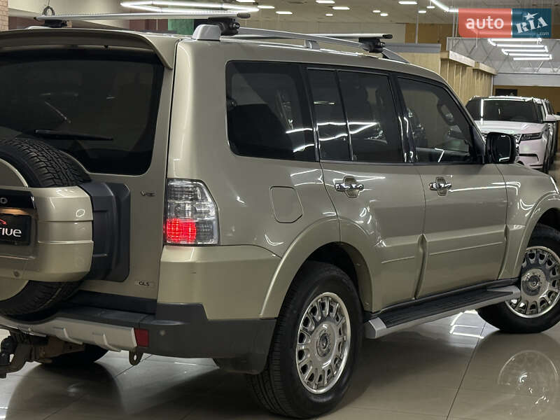 Позашляховик / Кросовер Mitsubishi Pajero Wagon 2008 в Миколаєві