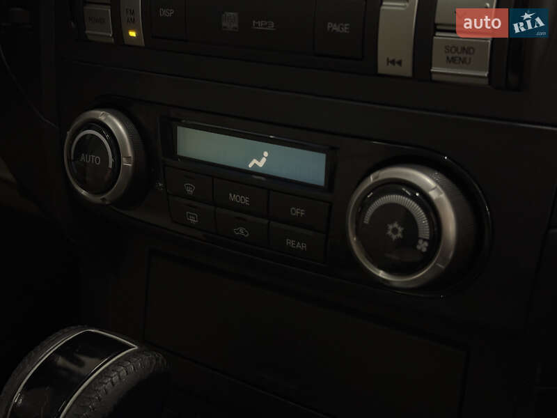 Позашляховик / Кросовер Mitsubishi Pajero Wagon 2008 в Миколаєві