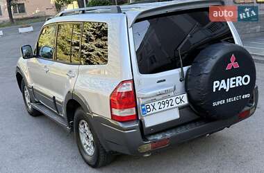 Позашляховик / Кросовер Mitsubishi Pajero Wagon 2003 в 
