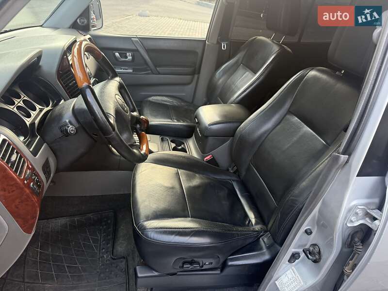 Позашляховик / Кросовер Mitsubishi Pajero Wagon 2003 в Кам'янському фото 51 Позашляховик / Кросовер Mitsubishi Pajero Wagon 2003 в Кам'янському