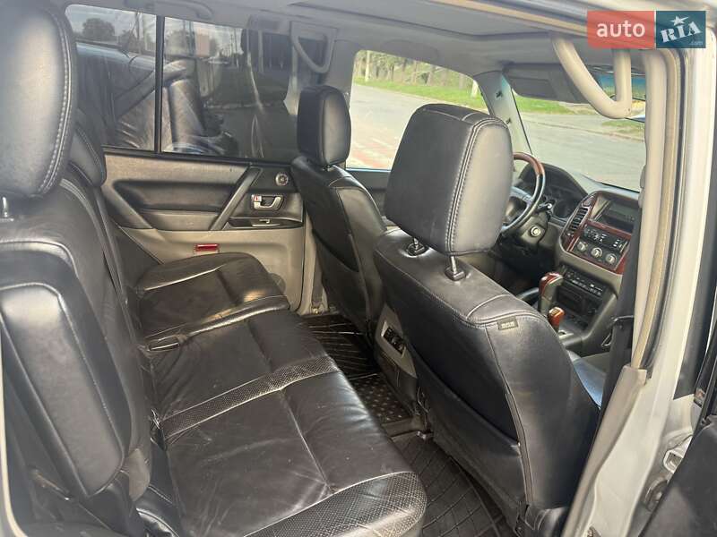 Позашляховик / Кросовер Mitsubishi Pajero Wagon 2003 в Кам'янському фото 57 Позашляховик / Кросовер Mitsubishi Pajero Wagon 2003 в Кам'янському
