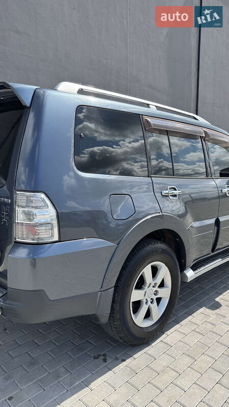 Позашляховик / Кросовер Mitsubishi Pajero Wagon 2007 в Буську фото 17 Позашляховик / Кросовер Mitsubishi Pajero Wagon 2007 в Буську