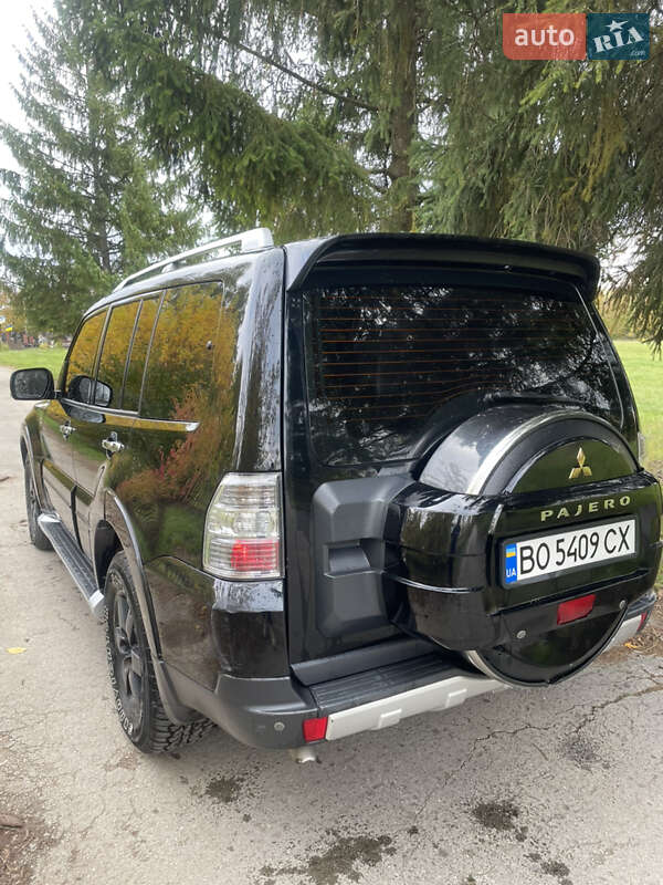 Внедорожник / Кроссовер Mitsubishi Pajero Wagon 2008 в Тернополе