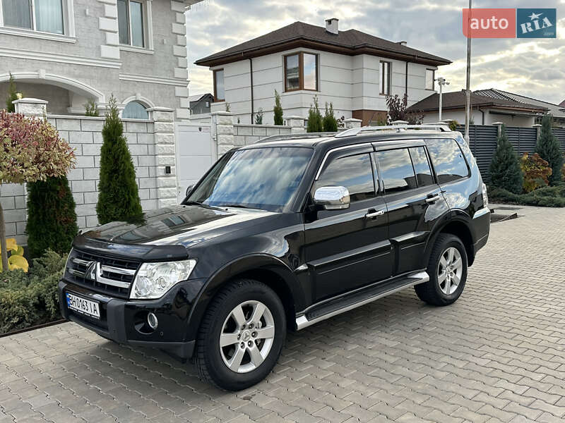 Позашляховик / Кросовер Mitsubishi Pajero Wagon 2007 в Одесі