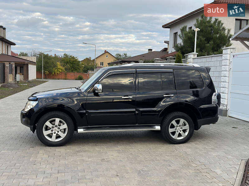 Позашляховик / Кросовер Mitsubishi Pajero Wagon 2007 в Одесі