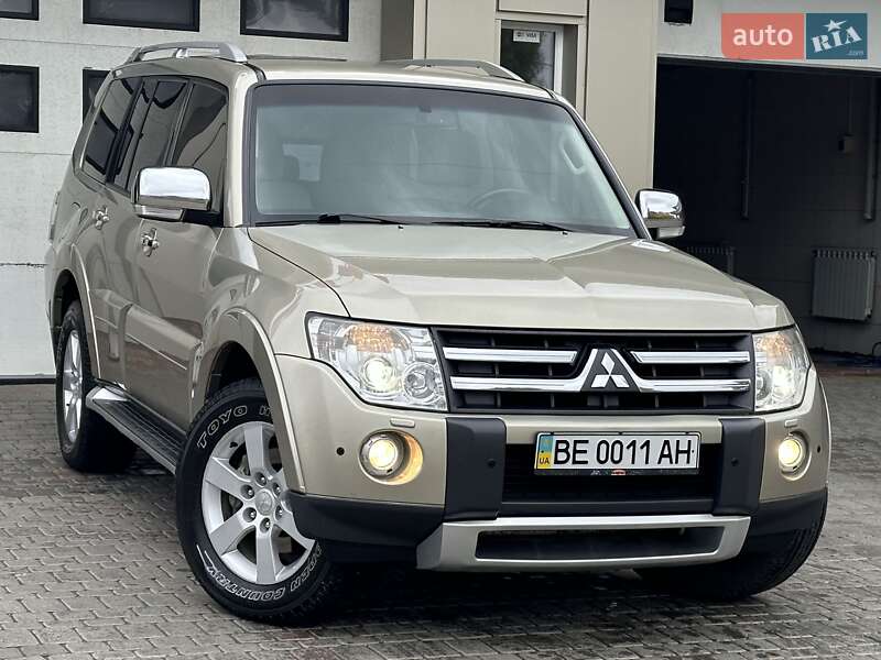 Позашляховик / Кросовер Mitsubishi Pajero Wagon 2007 в Миколаєві