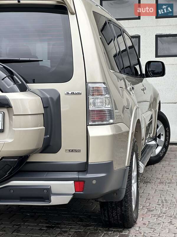 Позашляховик / Кросовер Mitsubishi Pajero Wagon 2007 в Миколаєві