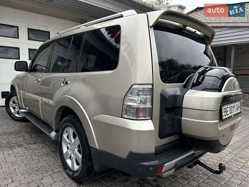 Позашляховик / Кросовер Mitsubishi Pajero Wagon 2007 в Миколаєві