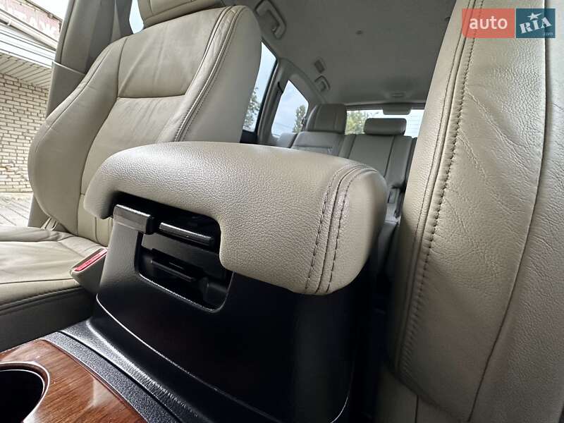 Позашляховик / Кросовер Mitsubishi Pajero Wagon 2007 в Миколаєві