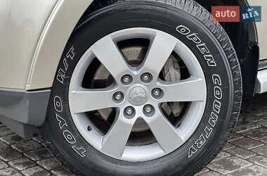 Внедорожник / Кроссовер Mitsubishi Pajero Wagon 2007 в 