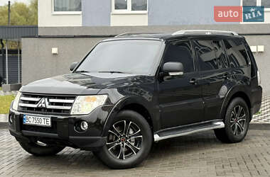 Внедорожник / Кроссовер Mitsubishi Pajero Wagon 2007 в 