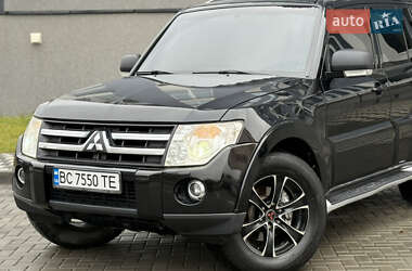 Внедорожник / Кроссовер Mitsubishi Pajero Wagon 2007 в 