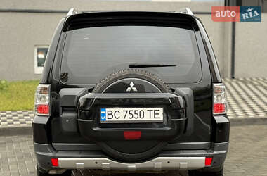 Внедорожник / Кроссовер Mitsubishi Pajero Wagon 2007 в 
