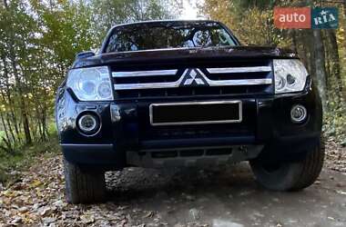 Позашляховик / Кросовер Mitsubishi Pajero Wagon 2008 в  фото 14 Позашляховик / Кросовер Mitsubishi Pajero Wagon 2008 в