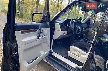 Позашляховик / Кросовер Mitsubishi Pajero Wagon 2008 в  фото 35 Позашляховик / Кросовер Mitsubishi Pajero Wagon 2008 в