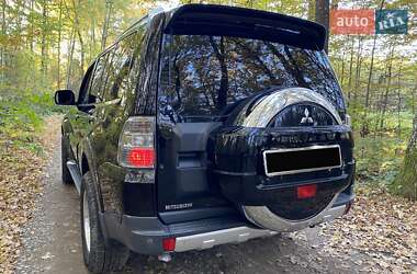Позашляховик / Кросовер Mitsubishi Pajero Wagon 2008 в  фото 43 Позашляховик / Кросовер Mitsubishi Pajero Wagon 2008 в