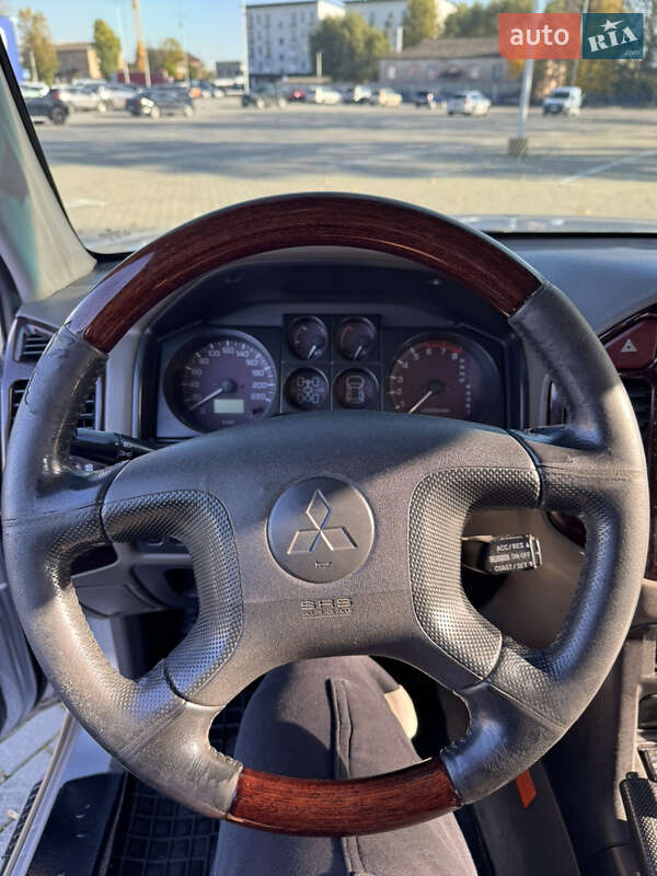 Внедорожник / Кроссовер Mitsubishi Pajero Wagon 2002 в Тернополе фото 25 Внедорожник / Кроссовер Mitsubishi Pajero Wagon 2002 в Тернополе