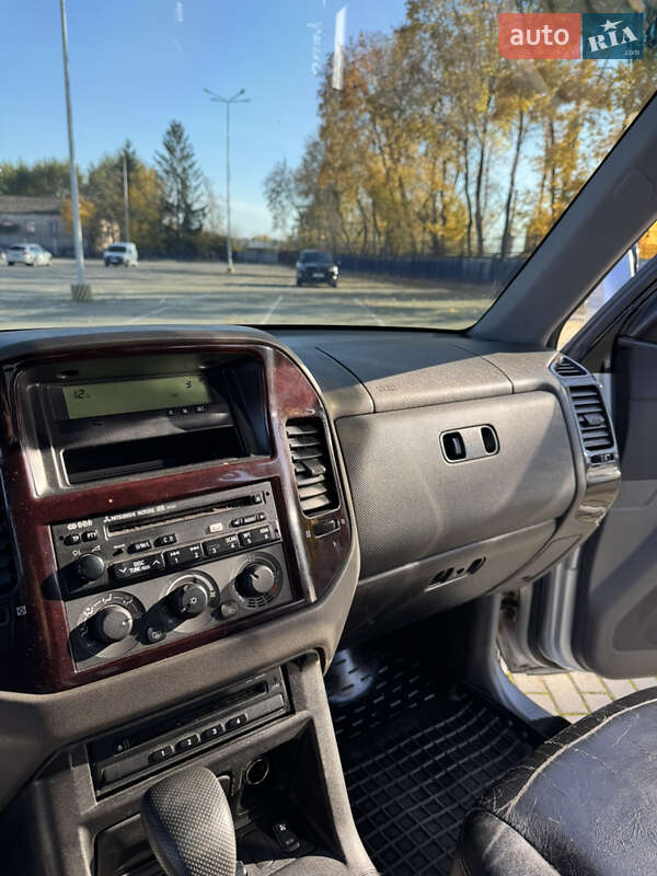 Внедорожник / Кроссовер Mitsubishi Pajero Wagon 2002 в Тернополе фото 30 Внедорожник / Кроссовер Mitsubishi Pajero Wagon 2002 в Тернополе