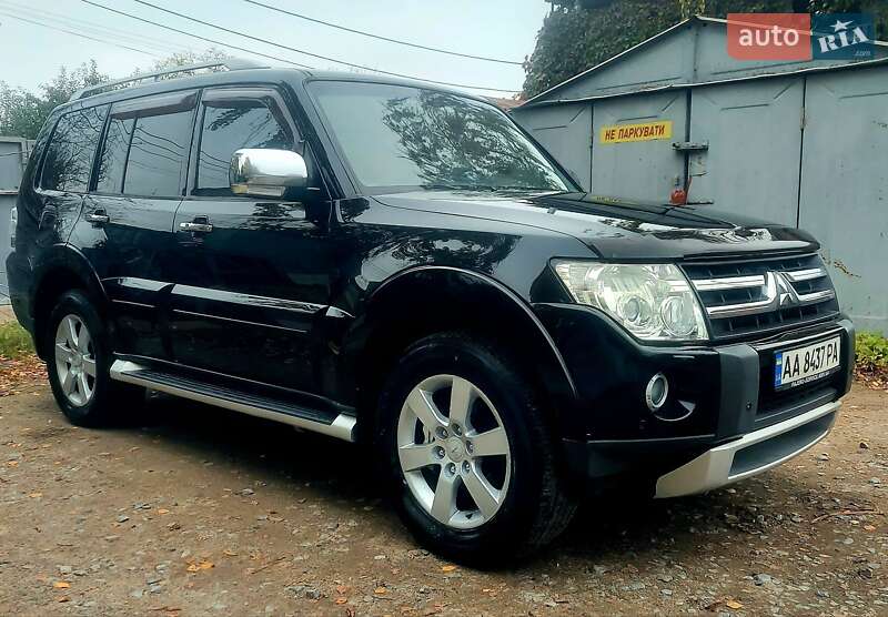 Внедорожник / Кроссовер Mitsubishi Pajero Wagon 2007 в Киеве фото 23 Внедорожник / Кроссовер Mitsubishi Pajero Wagon 2007 в Киеве