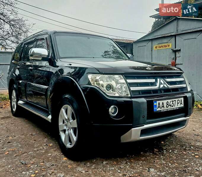 Внедорожник / Кроссовер Mitsubishi Pajero Wagon 2007 в Киеве фото 28 Внедорожник / Кроссовер Mitsubishi Pajero Wagon 2007 в Киеве