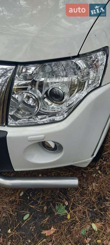 Внедорожник / Кроссовер Mitsubishi Pajero Wagon 2011 в Александрие