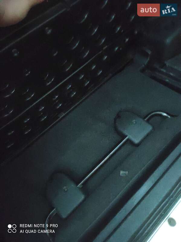 Позашляховик / Кросовер Mitsubishi Pajero Wagon 2003 в Чернігові фото 16 Позашляховик / Кросовер Mitsubishi Pajero Wagon 2003 в Чернігові